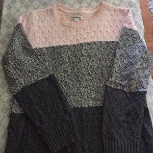 Croft&Barrow sweater. Pink/gray/charcoal. Size M.